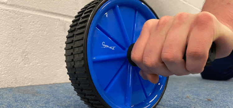 close up of the Ab wheel.png